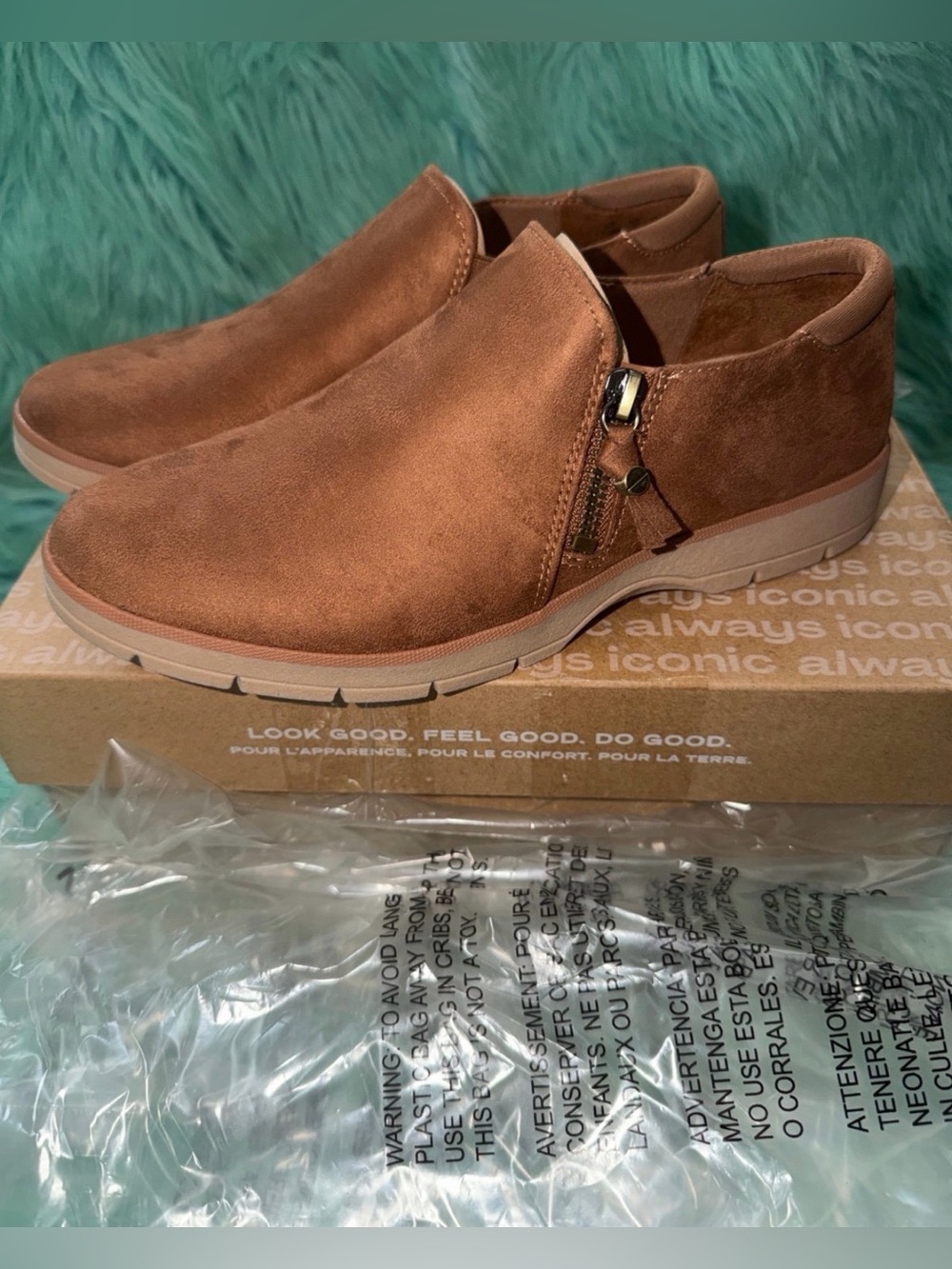 NIB Dr Scholls Nice Day Honey Women’s Size 7.5.